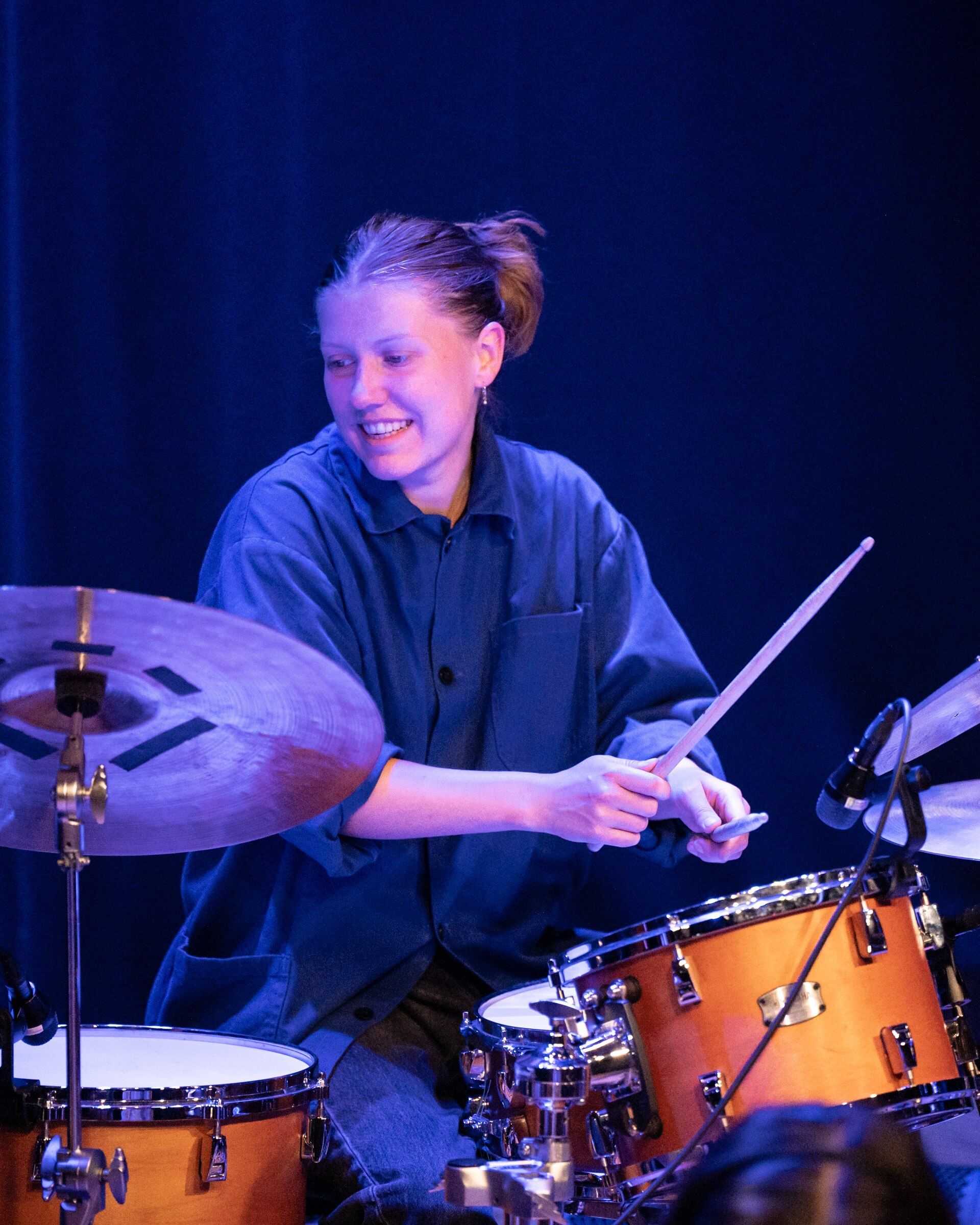 Mona Krogstad "Serenity now" med Veslemøy Narvesen, Hogne Kleiberg, Kertu Auer og special guest Kristoffer Lo. Sølvsalen, Kongsberg Jazzfestival 2024.
Foto: Birgit Fostervold @knipselyst

CC: BY-SA 2.0