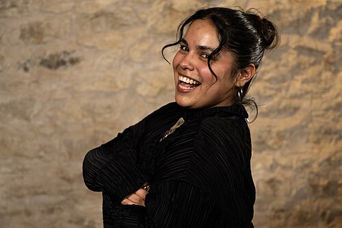 Monse, Private Jeweler, at the WikiPortraits studio at the 2025 SXSW Festival.
