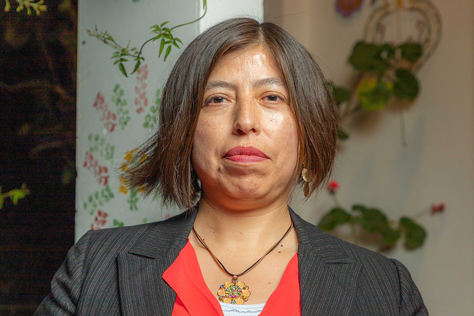 Mylena Coz integrante de PACHA Grupo de Arte y Literatura, durante Segunda edición de Wamlita - Reconocimiento a la mujer. Realizado el 14 de marzo de 2026, Huancayo, Perú.