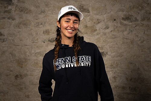 Nicole Mantovani, Associate H-E-B, at the WikiPortraits studio at the 2025 SXSW Festival.