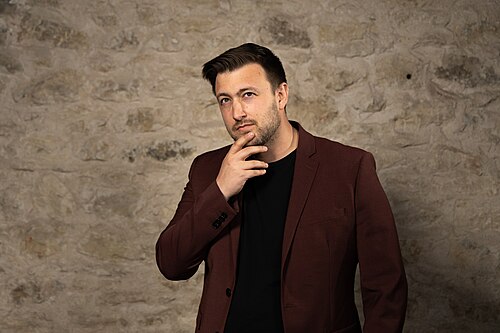 Noah Wagner, Film Director & Screenwriter, at the WikiPortraits studio at the 2025 SXSW Festival.