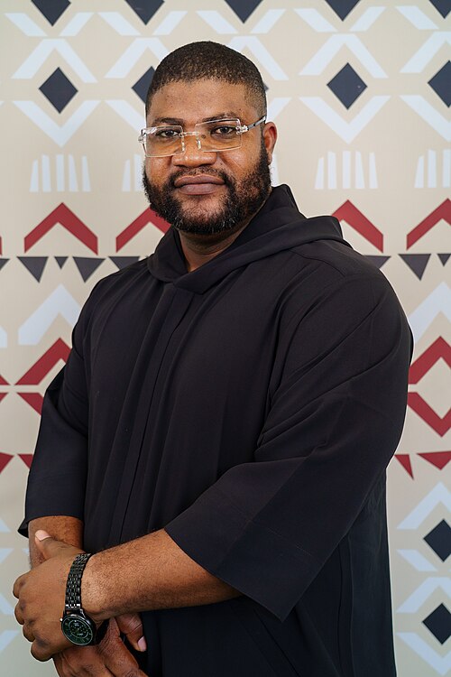 Olalekan Olatunde portrait at Wikimania 2025 WikiPortraits Studio