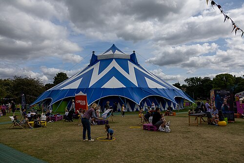 The vibe in the streets at the 2025 Edinburgh Festival Fringe.