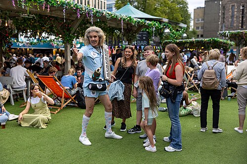The vibe in the streets at the 2025 Edinburgh Festival Fringe.