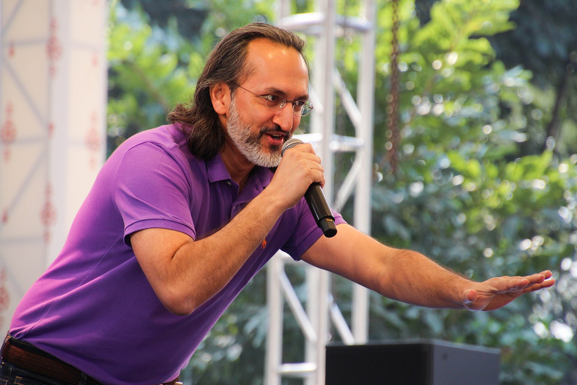 Papa CJ, comedian, at the 2025 Jaipur Literature Festival in Jaipur, India.