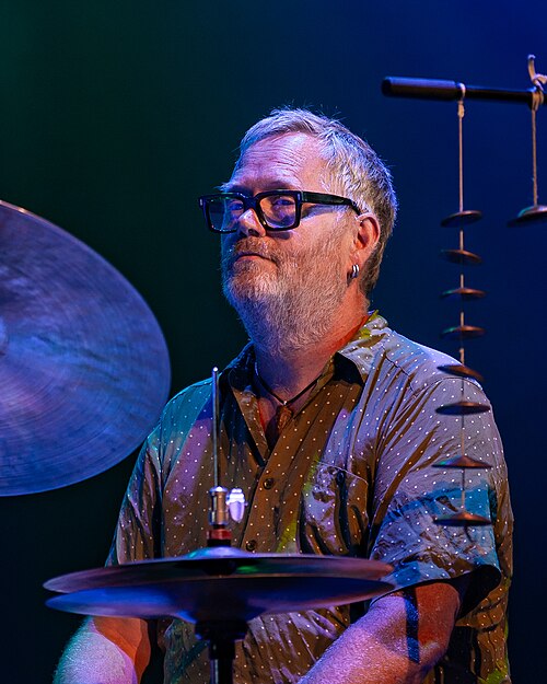 Per Oddvar Johansen performs (with Espen Berg) at the Canal Street festival, 2025