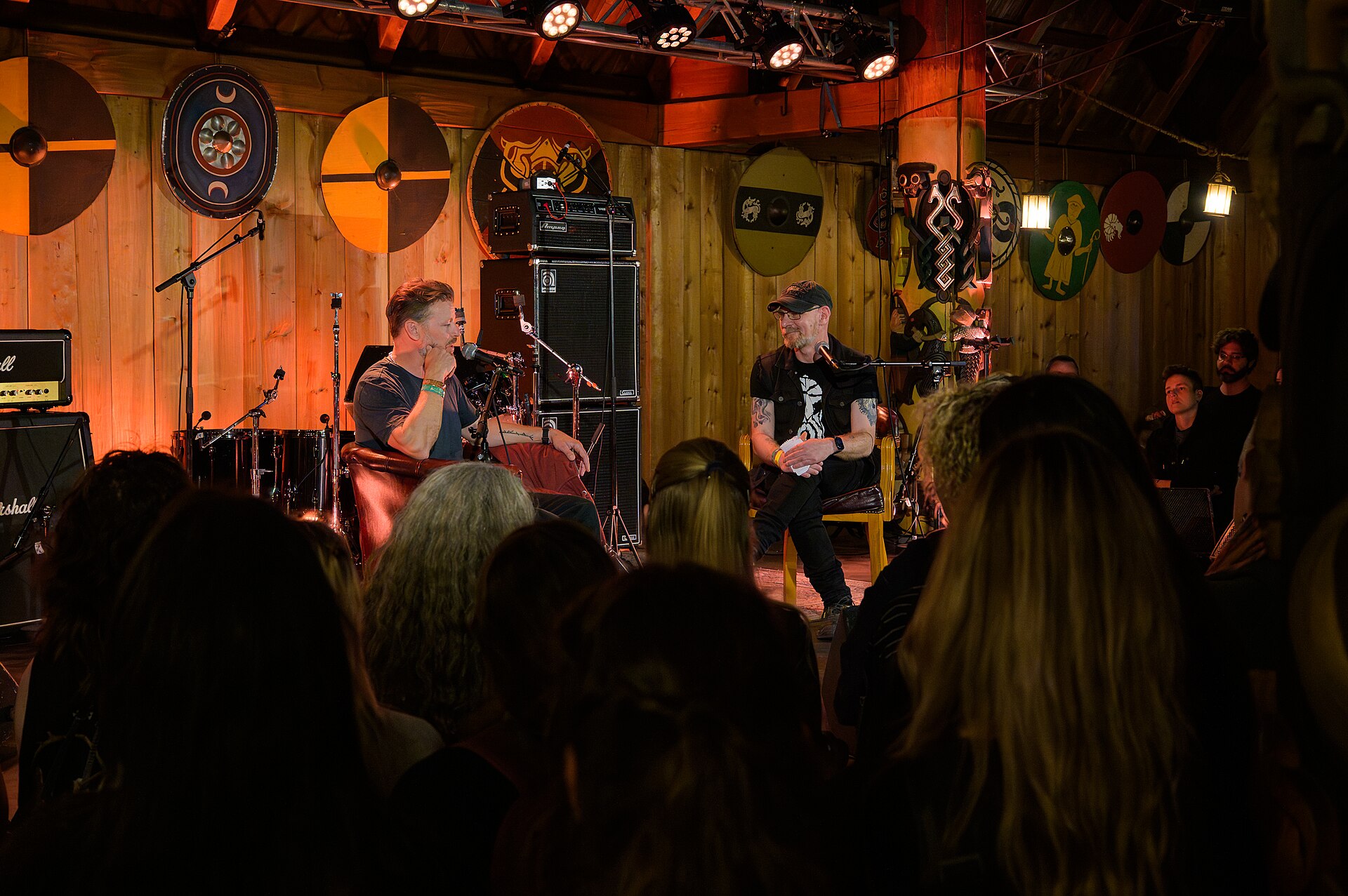 Jonathan Selzer (Metal Hammer UK) interviews Peter Franzén on stage at Midgardsblot 2024