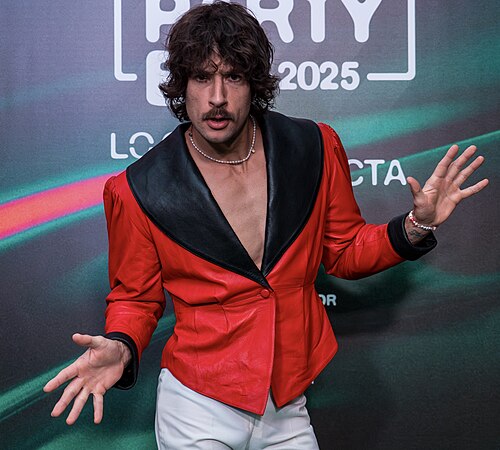 Go-Jo  at the Photocall of the Preparty 2025 in Madrid