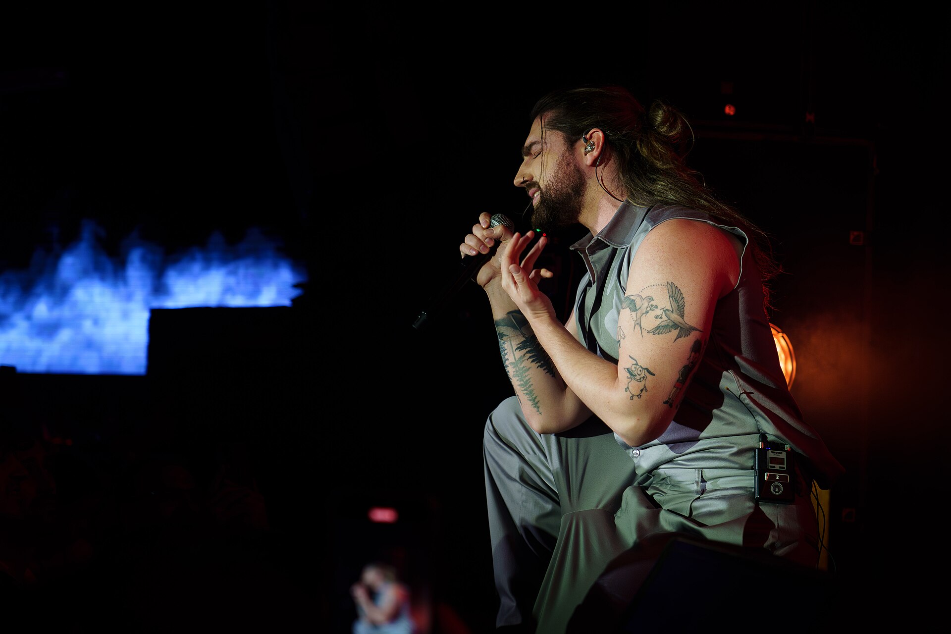 Princ on stage at the Sala La Riviera in Madrid during Prepary Spain 2025