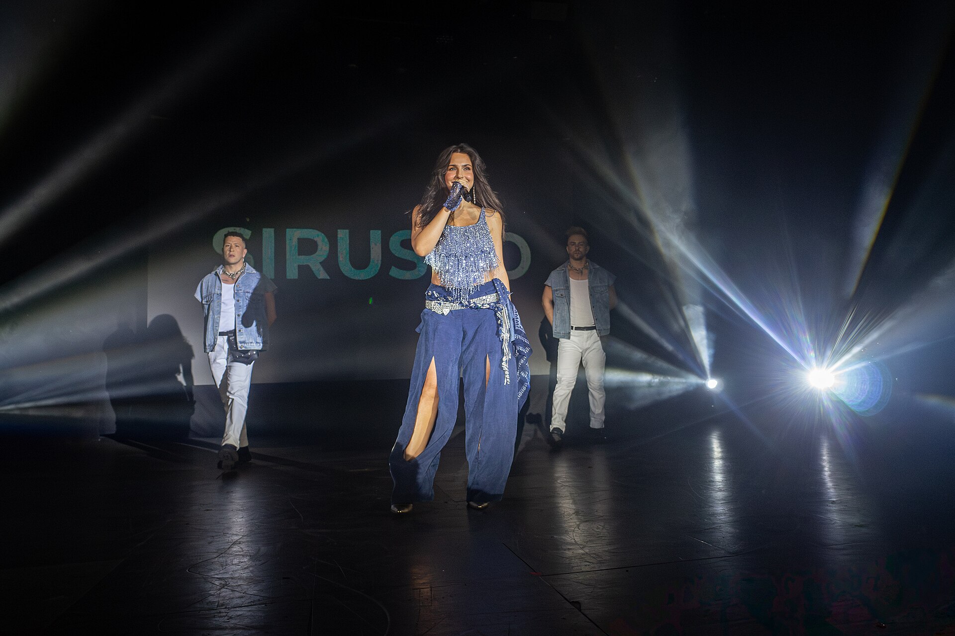 Sirusho on stage at the Sala La Riviera in Madrid during Prepary Spain 2025