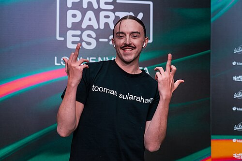Tommy Cash at the Photocall of the Preparty 2025 in Madrid