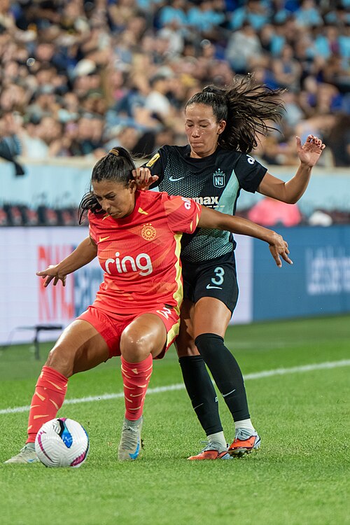 Reyna Reyes and Bruninha during Gotham FC vs Portland Thorns FC on 26 Sep 2025