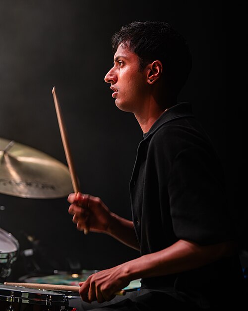 Rino Sivathas performing with Sanyu at Kristiansand Jazzfestival 2025