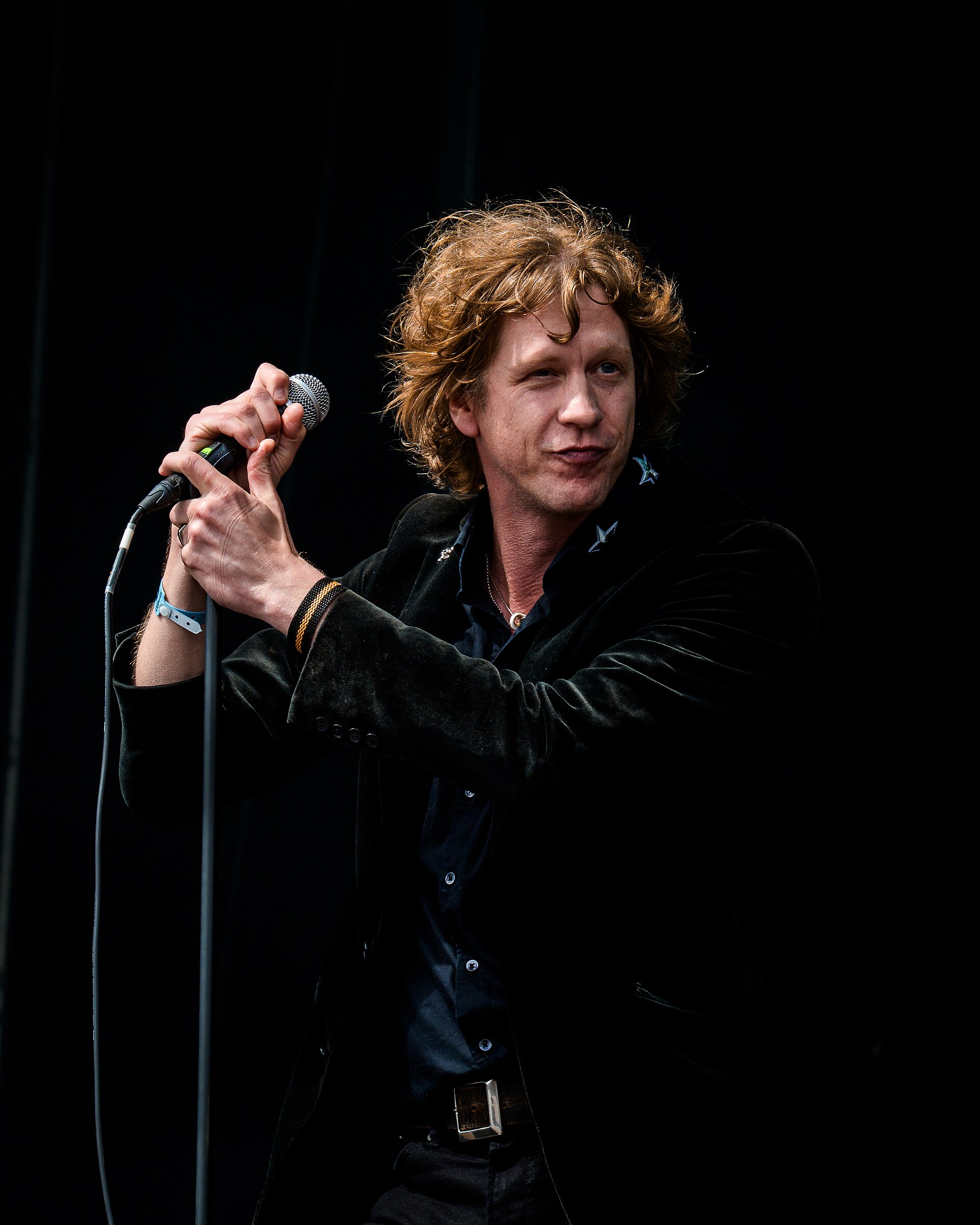 Roar Leren with Backstreet Girls at Tons of Rock 2025