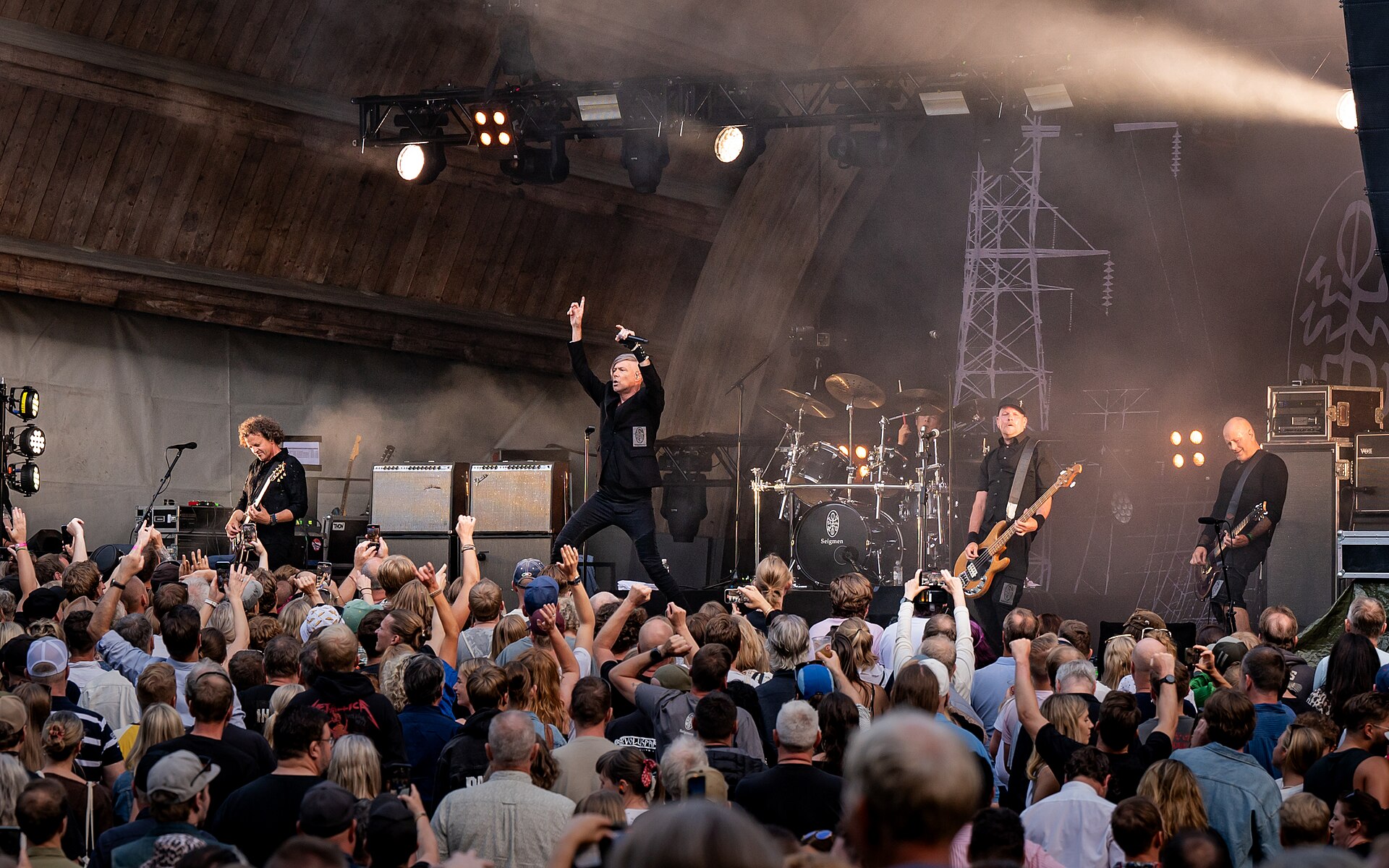 Seigmen på festivalen Ravnedalen Live i Kristiansand, 19. juli 2024