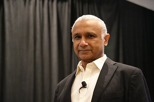 Shikhar Ghosh, Harvard Business School, panel at SXSW 2025 in Austin, Texas. Our AI-Driven World: A Utopian Dream or Dystopian Nightmare?.