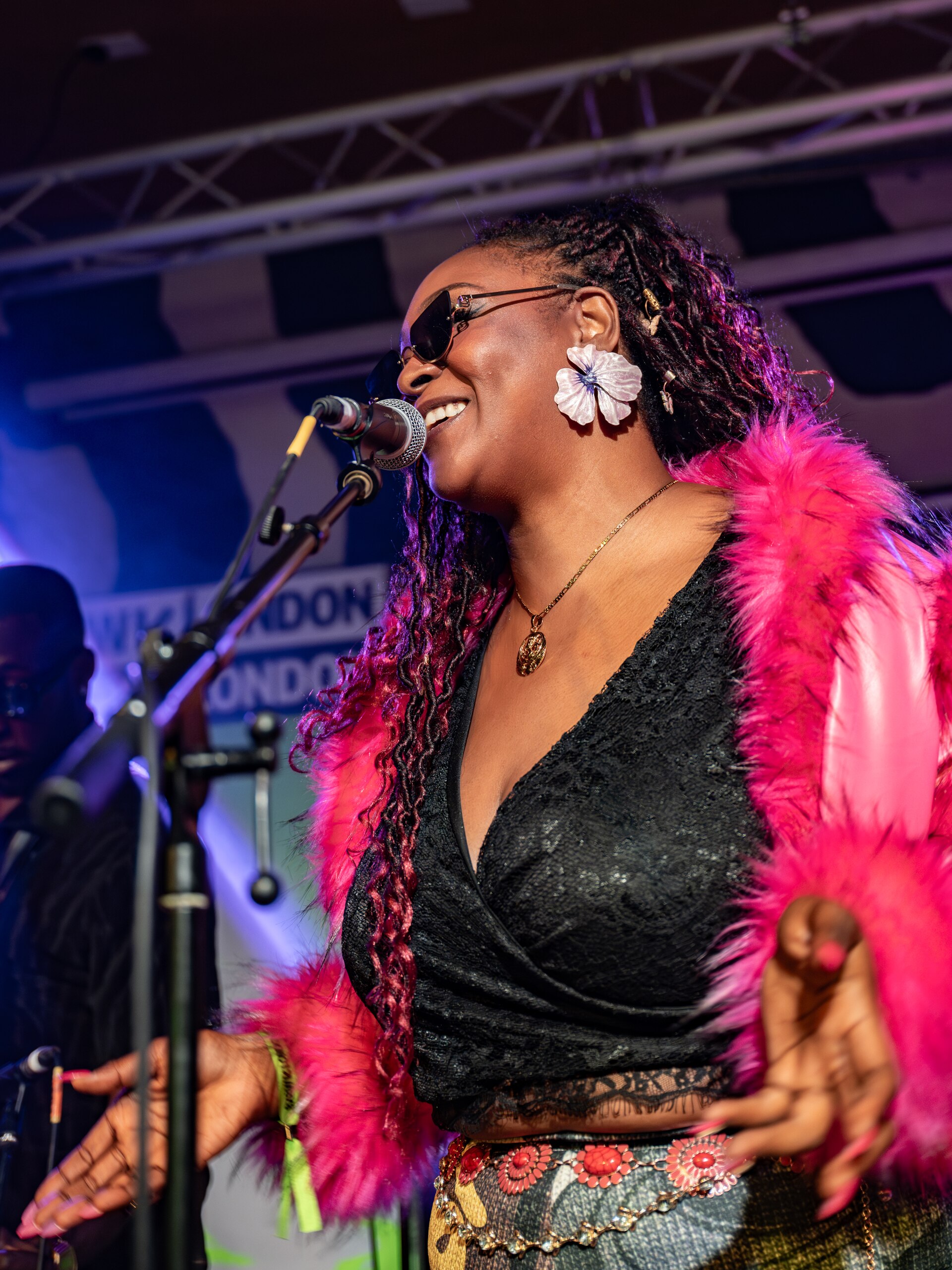 Siobhan Élouise performing with her band The Neon Souls at SXSW London, June 2025