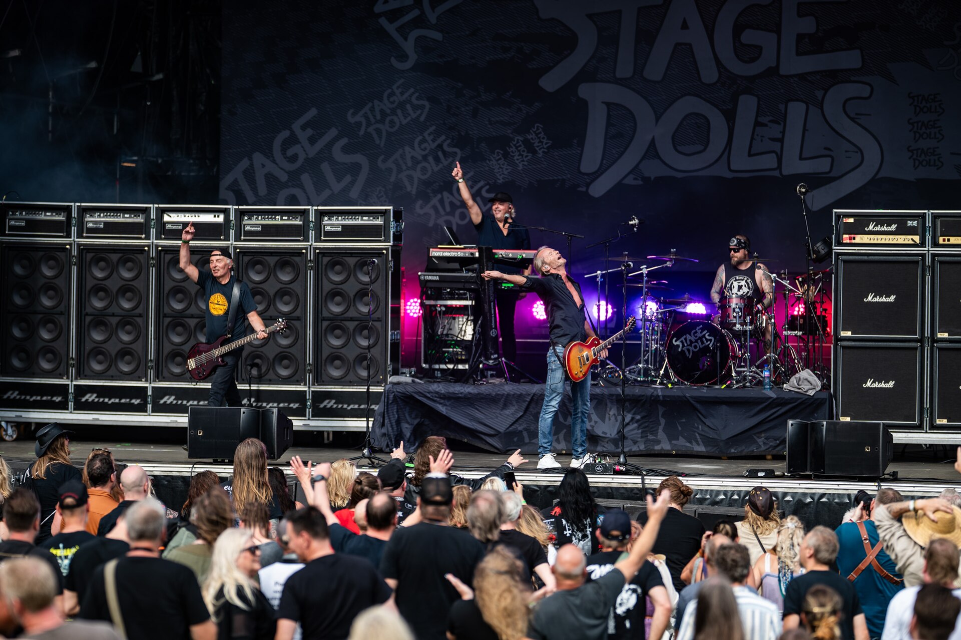 Stage Dolls performing at Midgardsblot 2025
