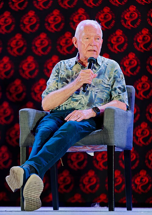 Terry Brooks on the main stage at Rose City Comic Con