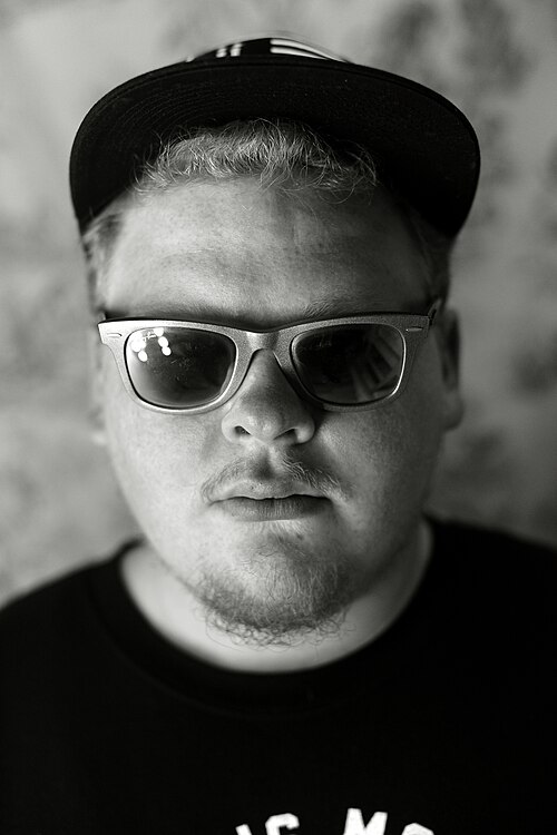 Too Many Zooz - Matt Doe - 2015