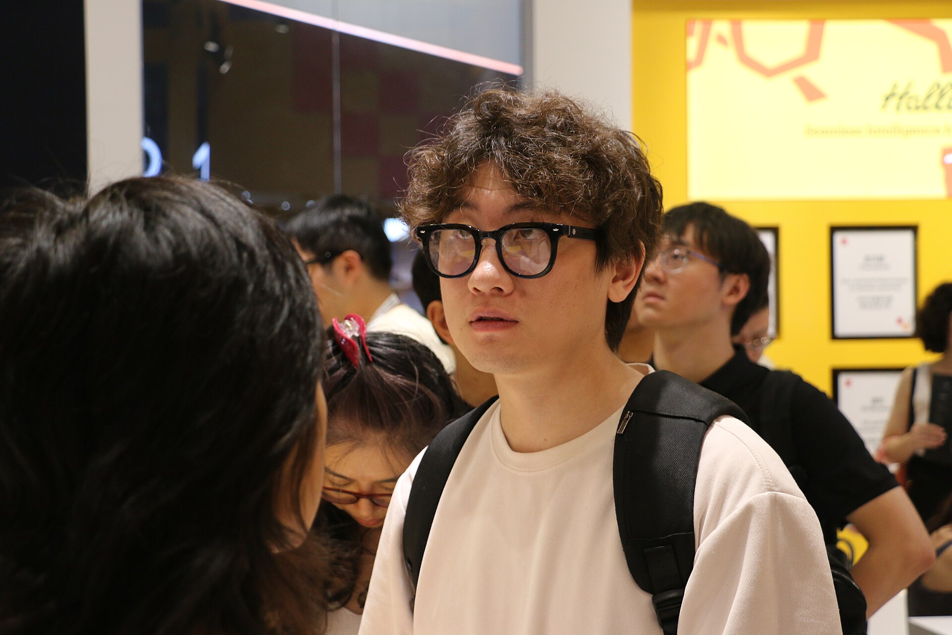 Halliday smartglasses exhibit at WAIC 2025 in Shanghai