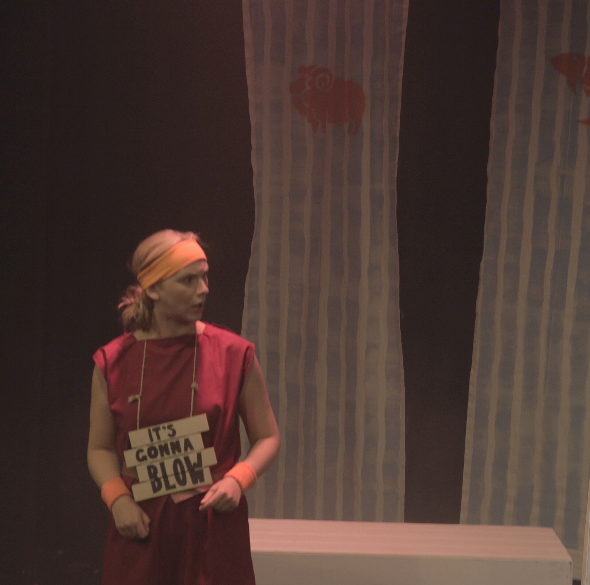 Yasmine Meaden in "It's Gonna Blow at Edinburgh Fringe 2025
