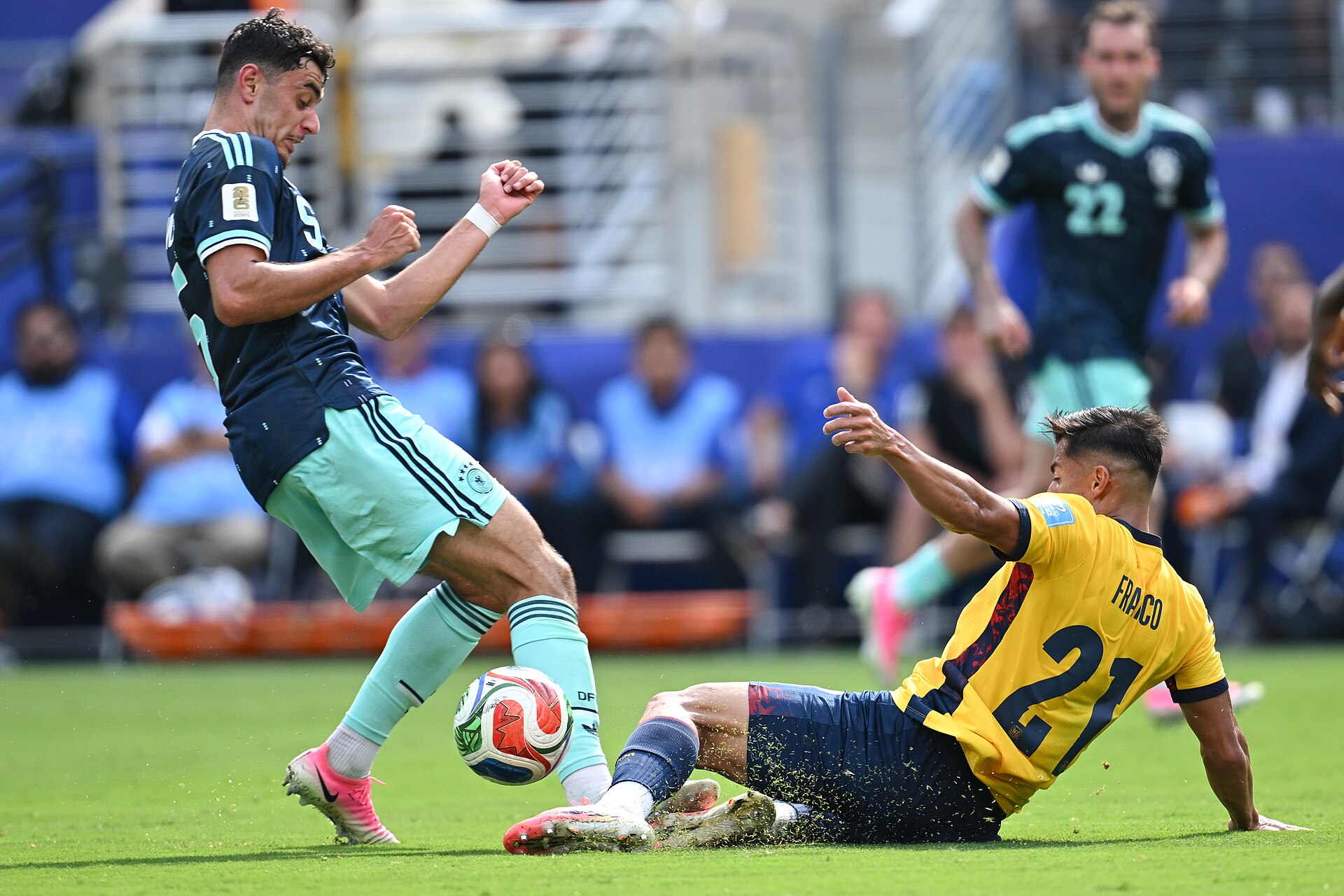 EAST RUTHERFORD, UNITED STATES - June 25: Aleksandar Pavlović #5 of Germany is in action against Alan Franco #21 during the FIFA World Cup 2026 Group E match between Ecuador  and  Germany on June 25, 2026 MetLife Stadium, East Rutherford, New Jersey