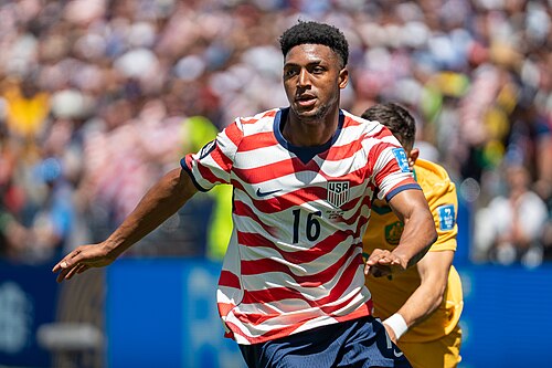 Alex Freeman during United States v Australia on 19 June 2026 at the 2026 FIFA World Cup