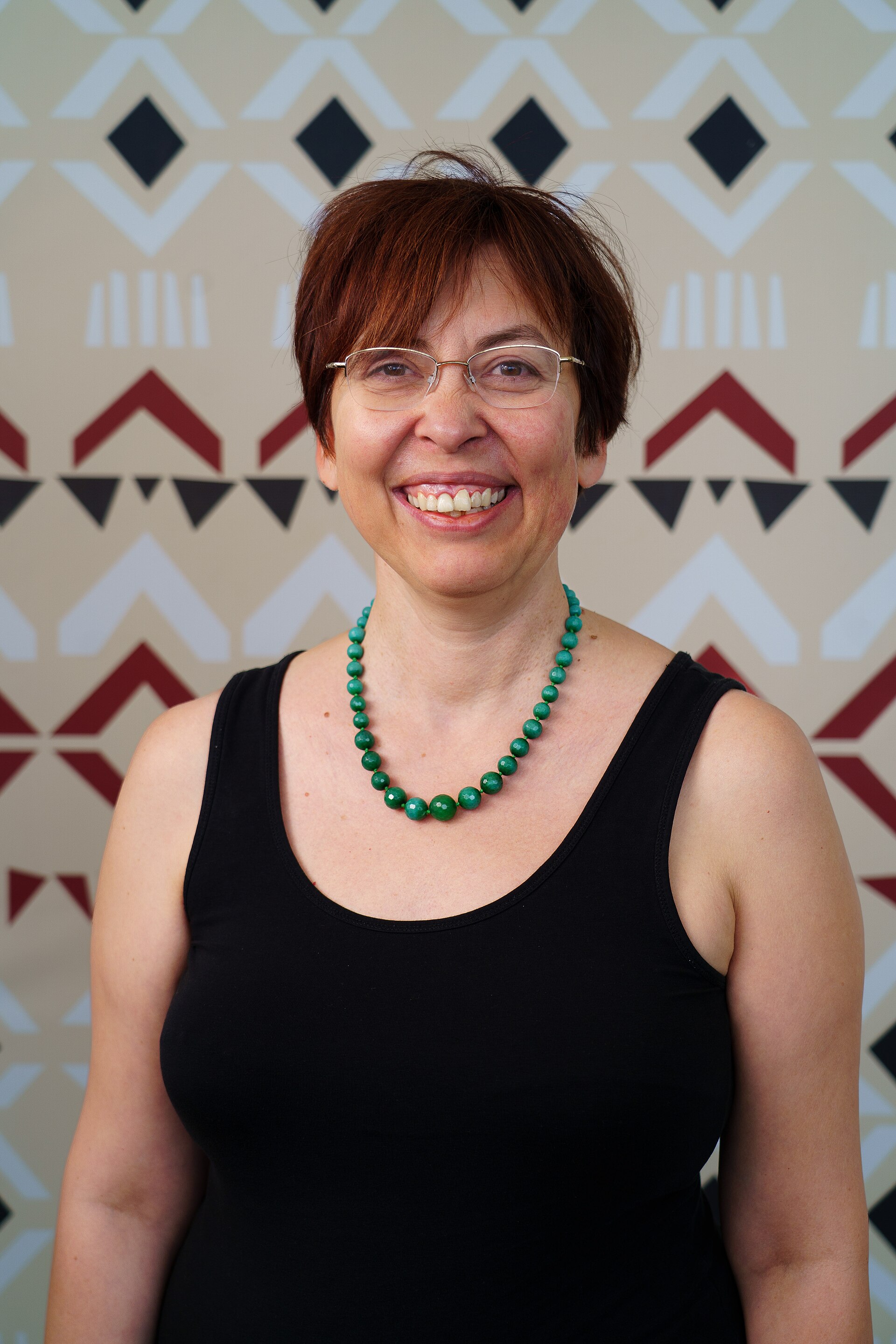 Başak Tosun portrait at Wikimania 2025 WikiPortraits Studio