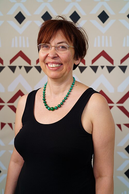 Başak Tosun portrait at Wikimania 2025 WikiPortraits Studio
