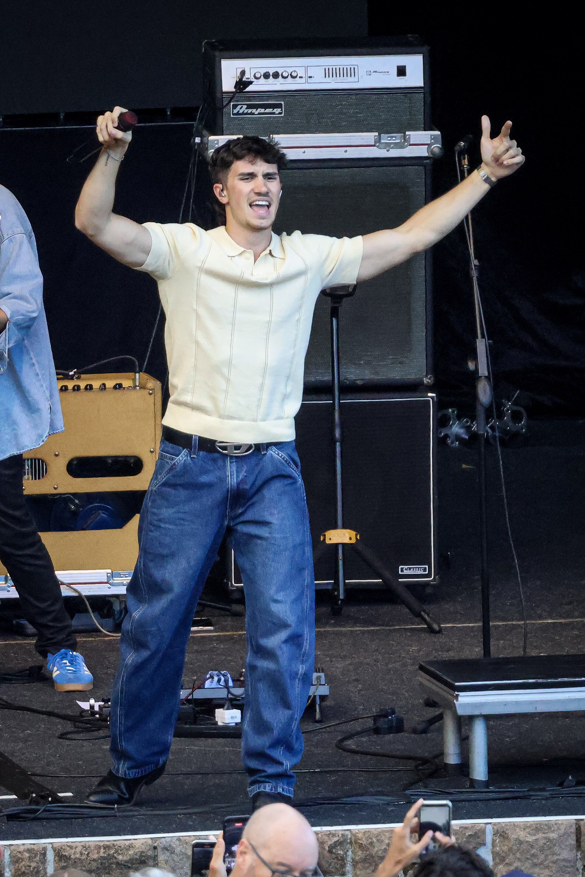 Ben Rodrigues performing at Kirstenbosch in 2026