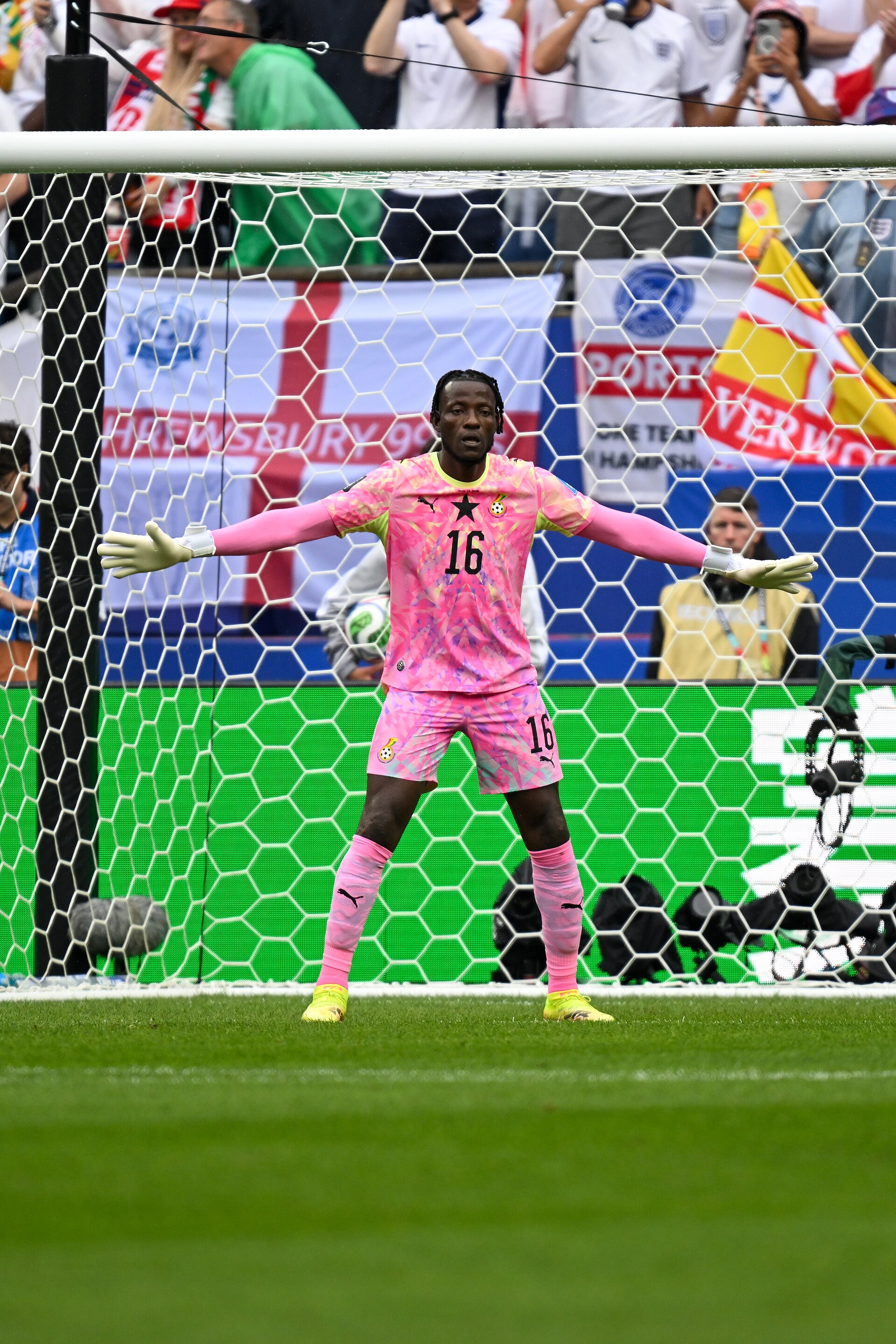 FOXBOROUGH, UNITED STATES - June 23: Goalkeeper Benjamin Asare #16 of Ghana during the FIFA World Cup 2026 Group L match between England and Ghana on June 23, 2026 Boston Stadium , Foxborough, Massachusetts