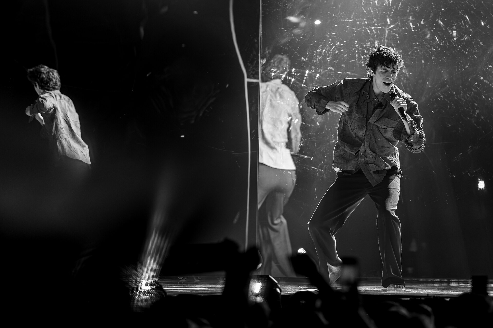 Daniel Zizka performing CROSSROADS, representing Czechia in the 2nd Semi Final of the 2026 Eurovision Song Contest in Vienna