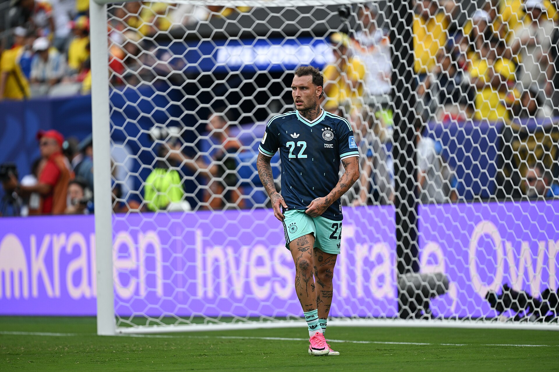 EAST RUTHERFORD, UNITED STATES - June 25: David Raum #22 of Germany during the FIFA World Cup 2026 Group E match between Ecuador  and  Germany on June 25, 2026 MetLife Stadium, East Rutherford, New Jersey