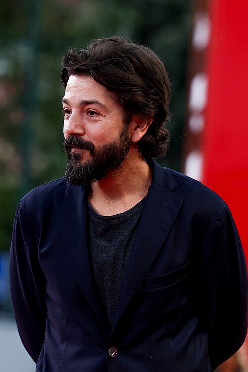 Diego Luna at the 83rd Venice International Film Festival "Hombre al agua" premiere