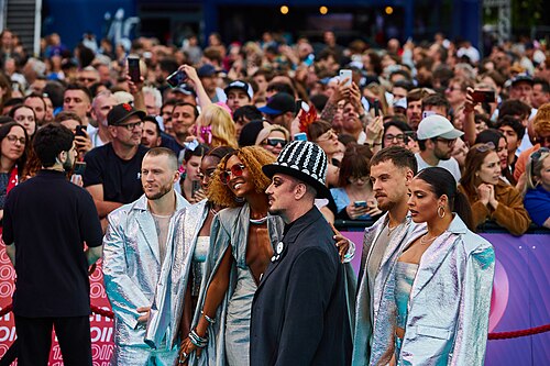 ESC 2026 Turquoise Carpet Event Senhit and Boy George 009