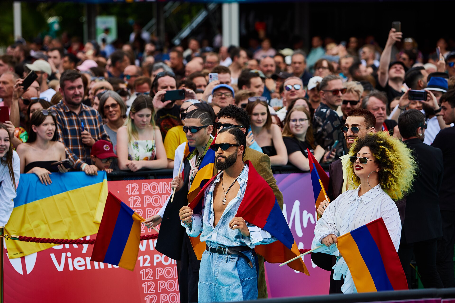 ESC 2026 Turquoise Carpet Event Simón 007