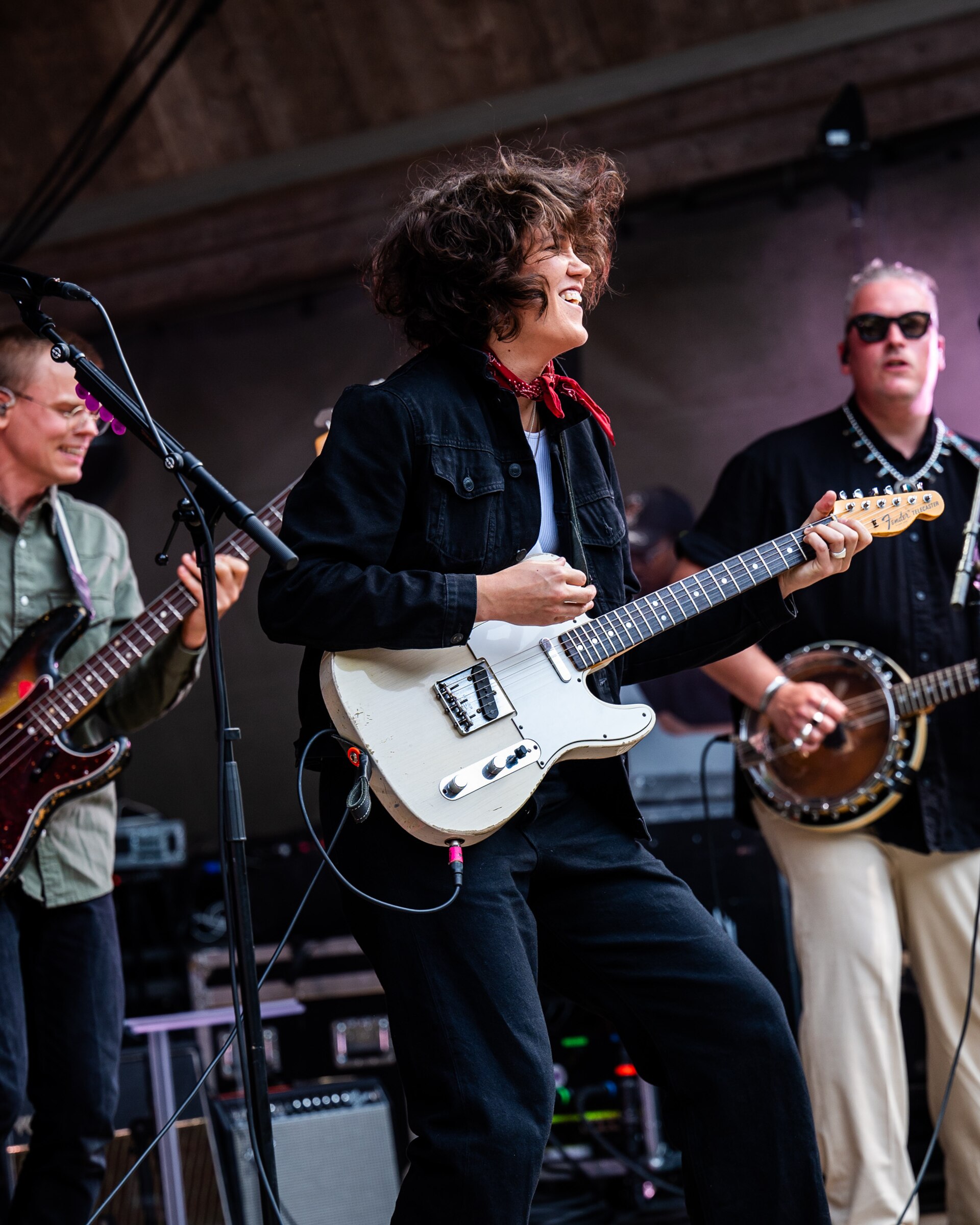 Fay Wildhagen med band, Ravnedalen Live festival i Kristiansand, 2024.
Foto: Birgit Fostervold @knipselyst

CC: BY-SA 2.0