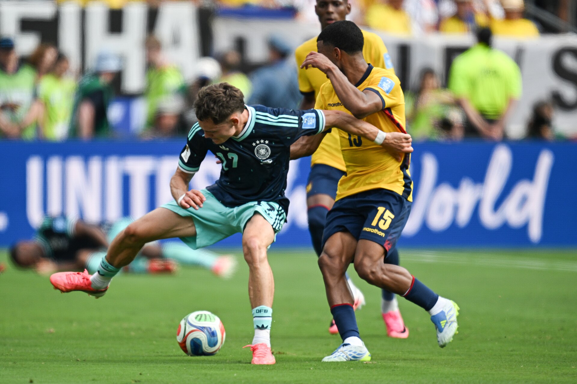 EAST RUTHERFORD, UNITED STATES - June 25: Florian Wirtz #17 of Germany battles for possession with Pedro Vite #15 of Ecuador during the FIFA World Cup 2026 Group E match between Ecuador  and  Germany on June 25, 2026 MetLife Stadium, East Rutherford, New Jersey