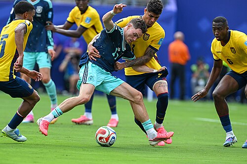 EAST RUTHERFORD, UNITED STATES - June 25: Florian Wirtz #17 of Ecuador battles for possession with Piero Hincapie #3 of Ecuador during the FIFA World Cup 2026 Group E match between Ecuador  and  Germany on June 25, 2026 MetLife Stadium, East Rutherford, New Jersey