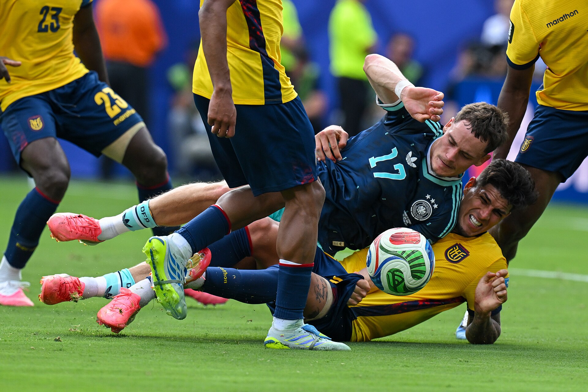 EAST RUTHERFORD, UNITED STATES - June 25: Florian Wirtz #17 of Ecuador battles for possession with Piero Hincapie #3 of Ecuador during the FIFA World Cup 2026 Group E match between Ecuador  and  Germany on June 25, 2026 MetLife Stadium, East Rutherford, New Jersey