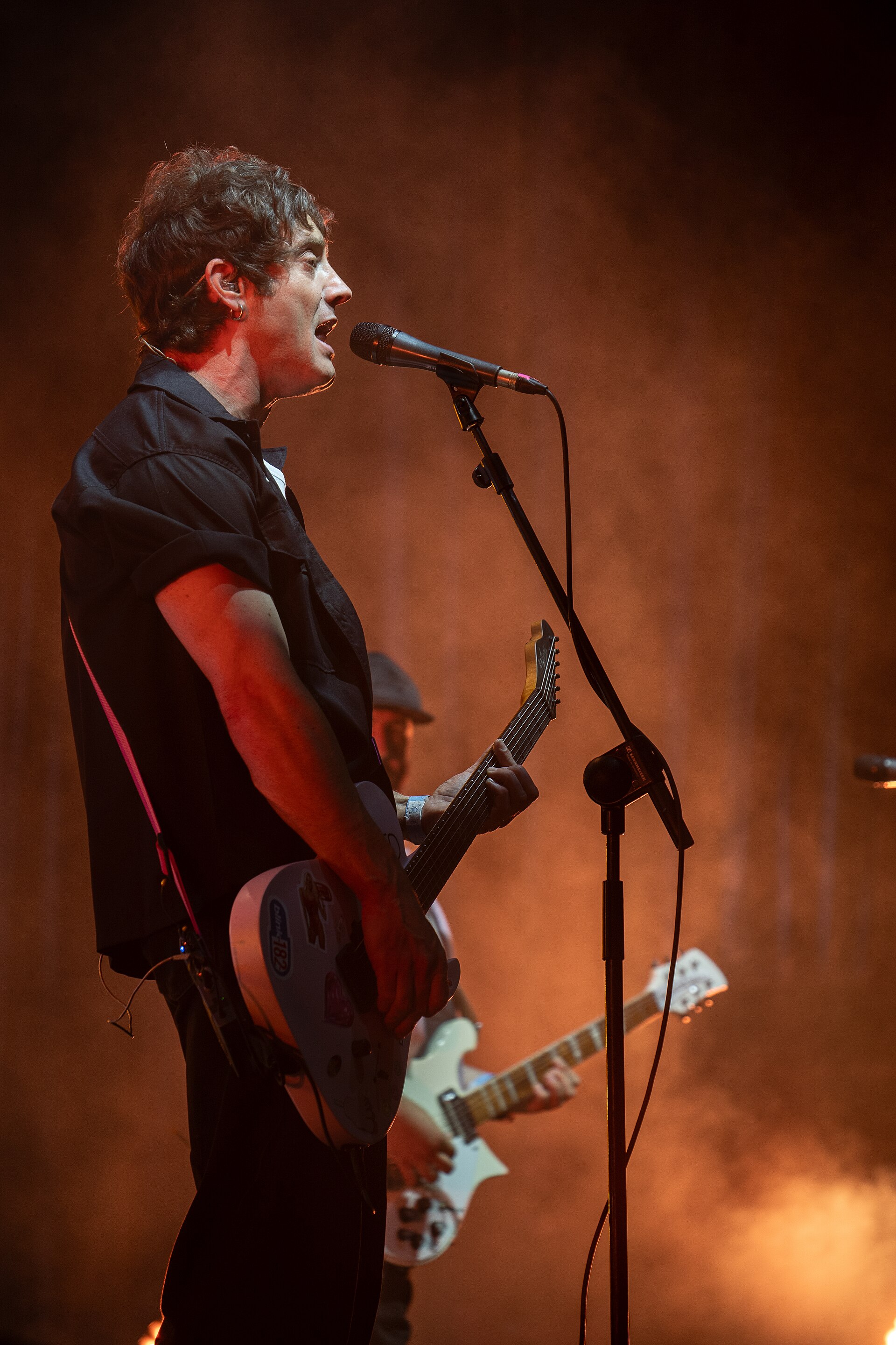 La La Love you on stage of Galaxy Sound 2025 in Malaga