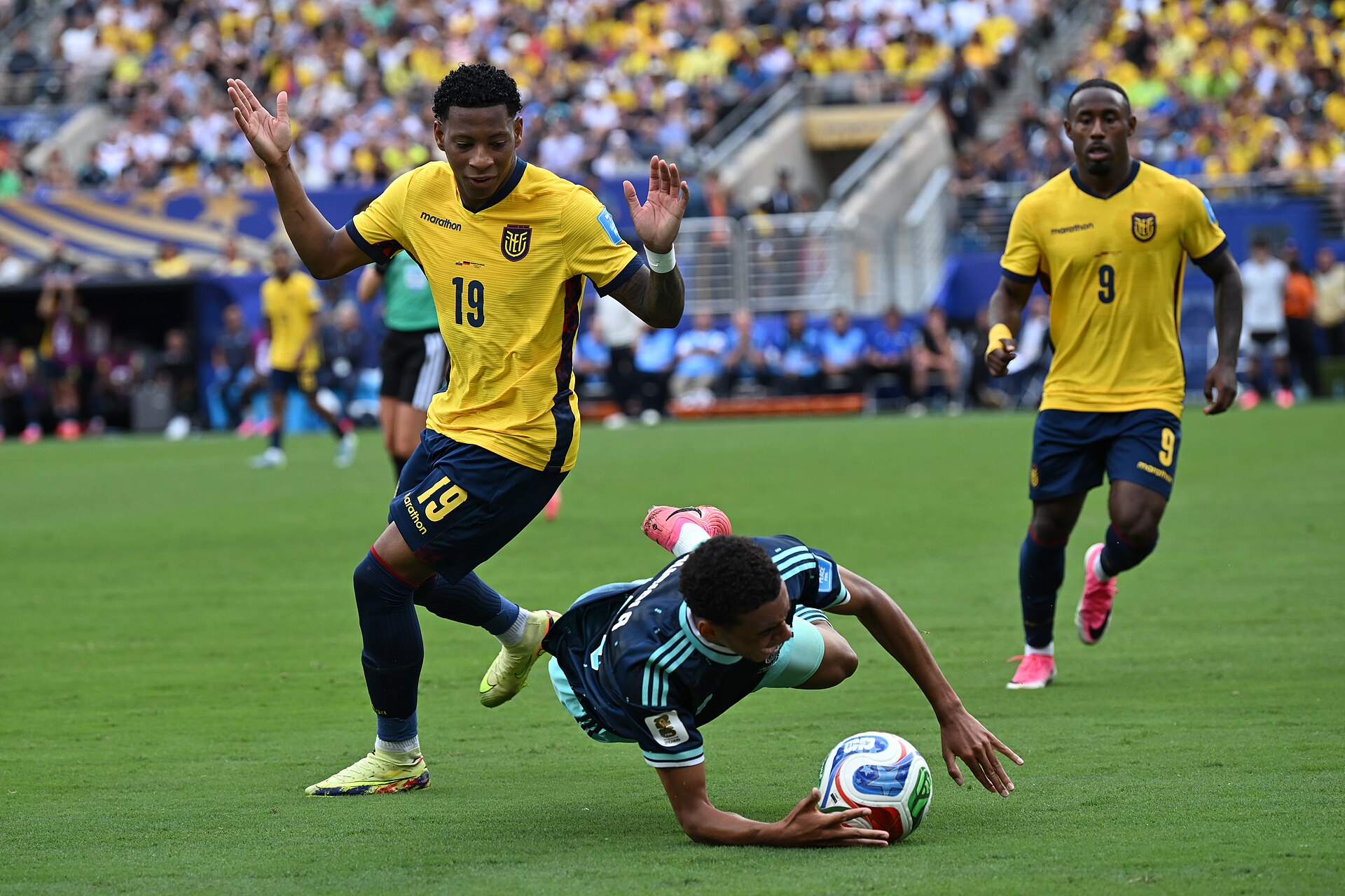 EAST RUTHERFORD, UNITED STATES - June 25: Gonzalo Plata #19 of Ecuador is in action against Nadiem Amiri #20 of Germany during the FIFA World Cup 2026 Group E match between Ecuador  and  Germany on June 25, 2026 MetLife Stadium, East Rutherford, New Jersey