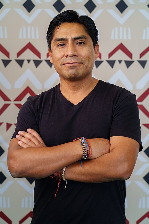 Guillermo Carlos Gómez portrait at Wikimania 2025 WikiPortraits Studio