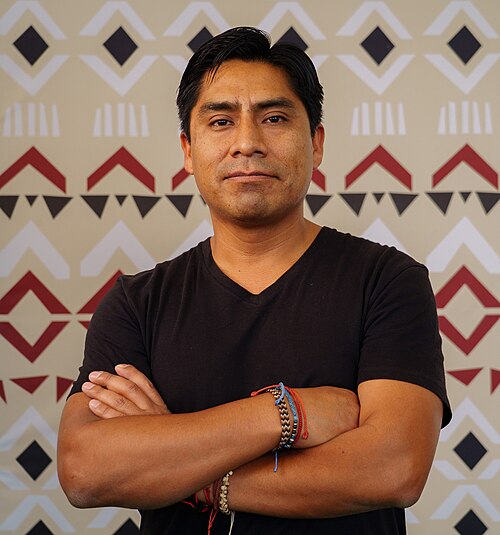 Guillermo Carlos Gómez portrait at Wikimania 2025 WikiPortraits Studio