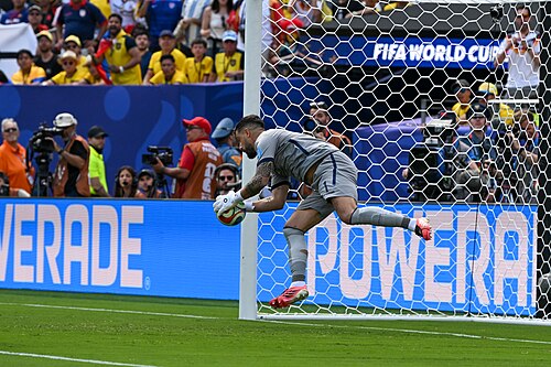 EAST RUTHERFORD, UNITED STATES - June 25: Goalkeeper Hernan Galindez #1 makes save during the FIFA World Cup 2026 Group E match between Ecuador  and  Germany on June 25, 2026 MetLife Stadium, East Rutherford, New Jersey