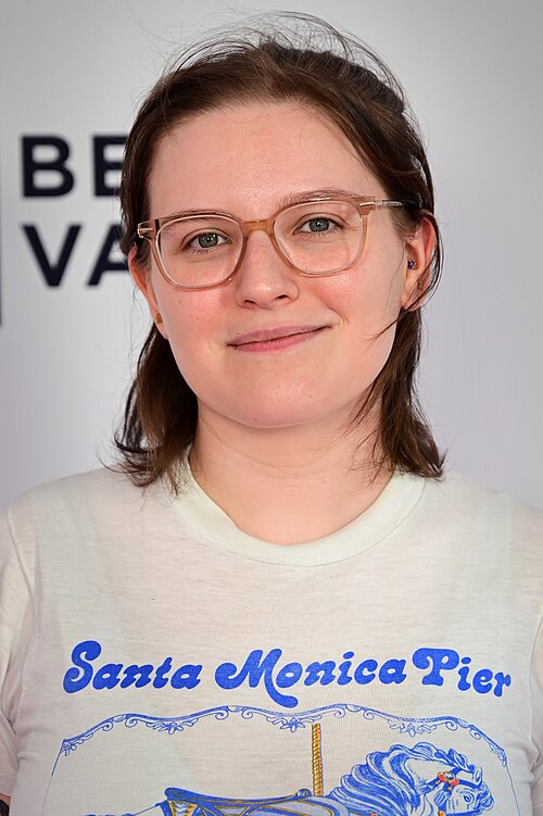 Isabella Roland at the 2026 Tribeca Festival for "Dropout Presents an Improvised Reunion for a Movie that Doesn’t Exist" - June 14, 2026