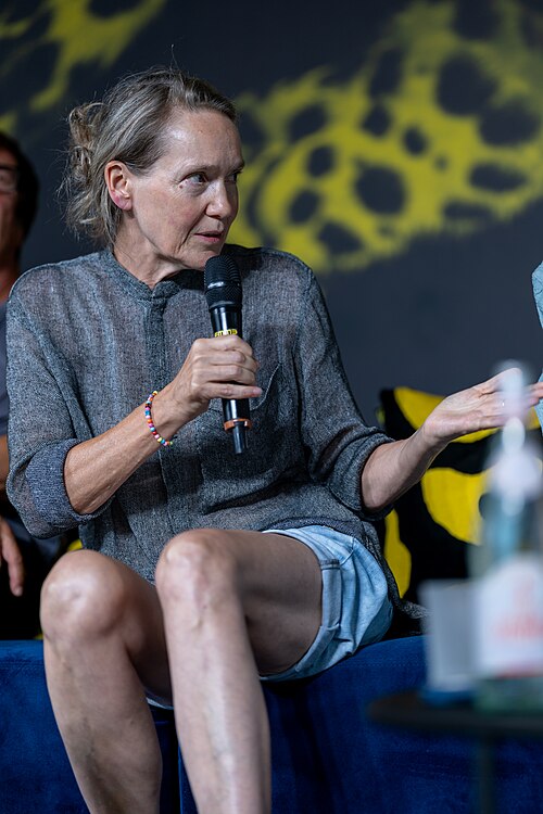 Isabelle Stever at the Q&A for I Rarely Wake Up Dreaming at the 2026 Locarno Film Festival