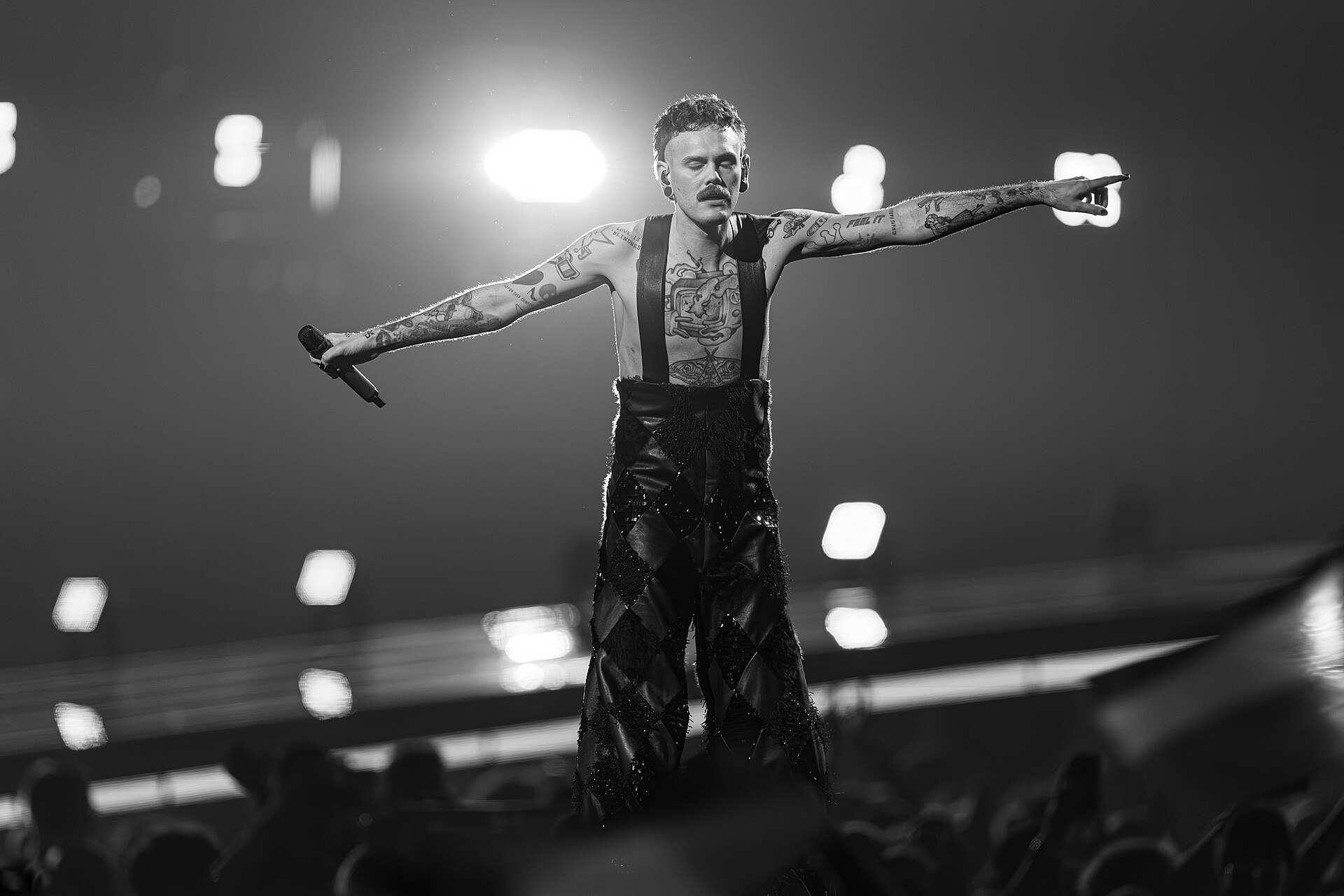 JONAS LOVV performing  YA YA YA, representing Norway in the 2nd Semi Final of the 2026 Eurovision Song Contest in Vienna