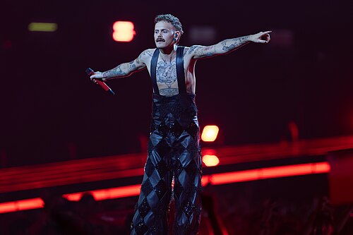 JONAS LOVV performing  YA YA YA, representing Norway in the 2nd Semi Final of the 2026 Eurovision Song Contest in Vienna